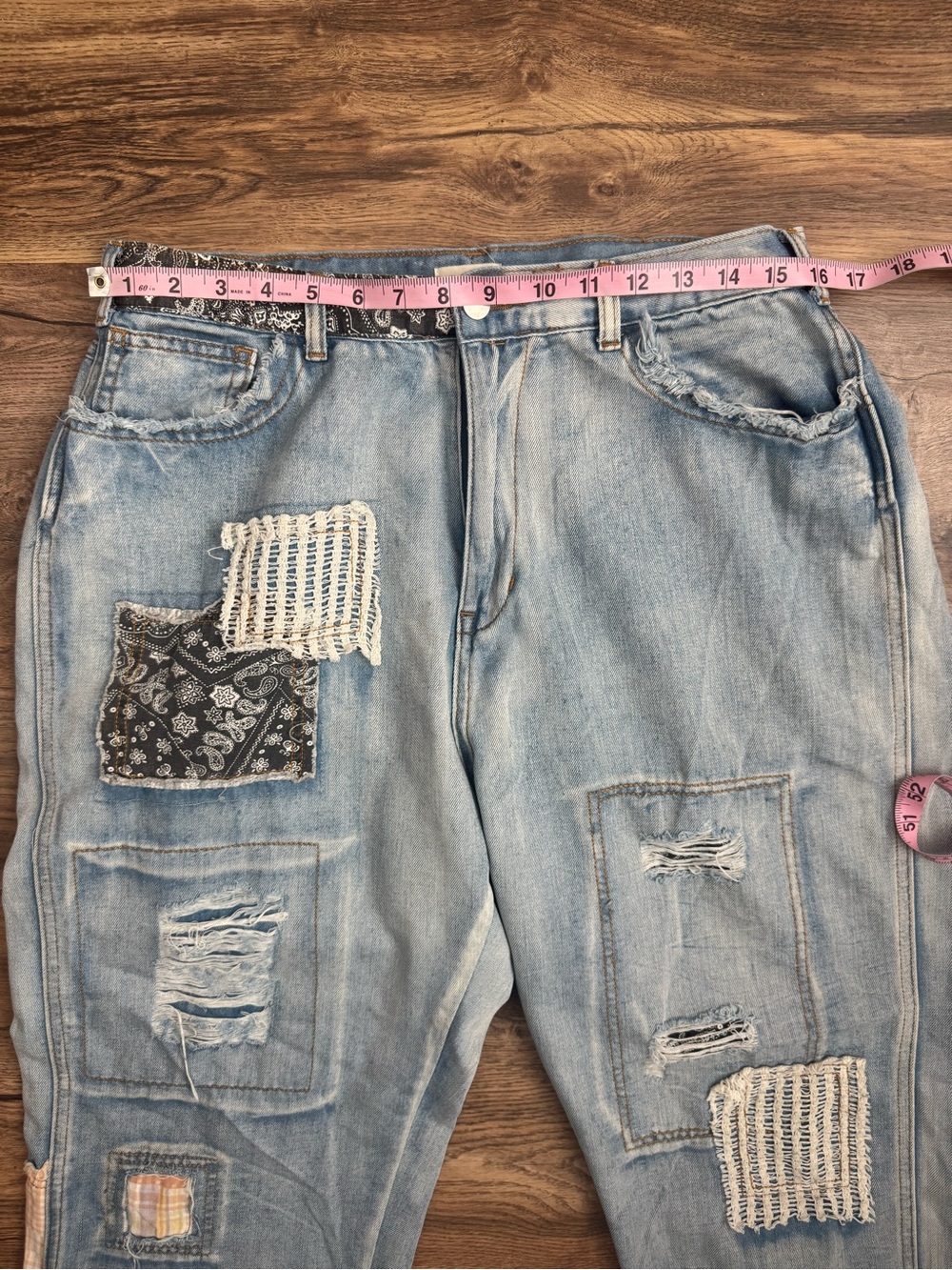 POL Offshore Patchwork Detail Pants Size Large - Picture 7 of 16